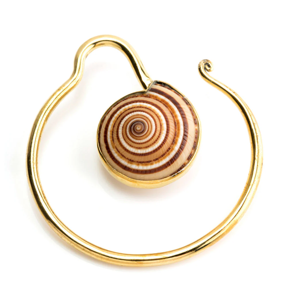 1x Brass Ear Weight Mandala with Shell - Image 2
