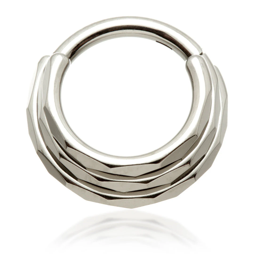 Ti Couture Flat 3 Band Graduated Hinged Ring